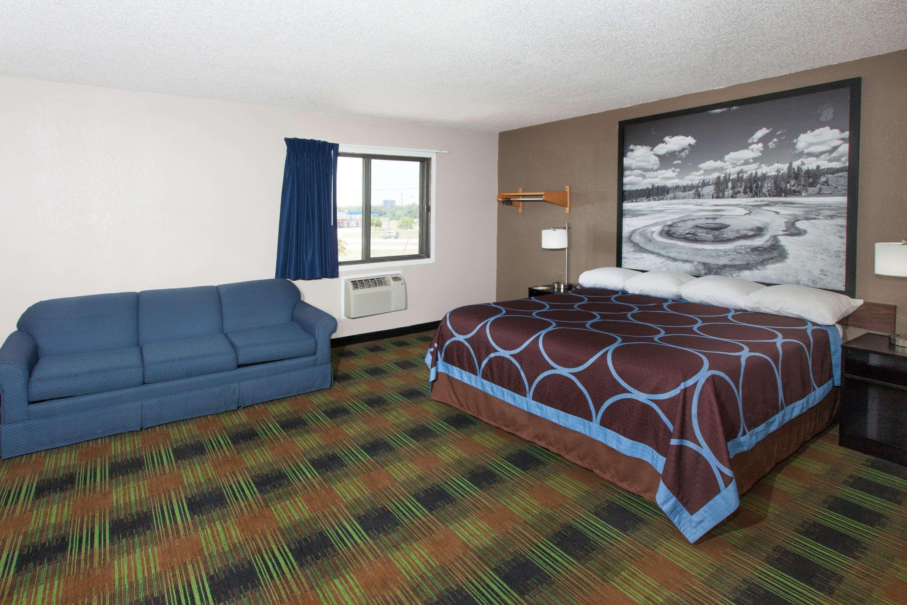 Super 8 By Wyndham Keokuk Hotel Exterior foto
